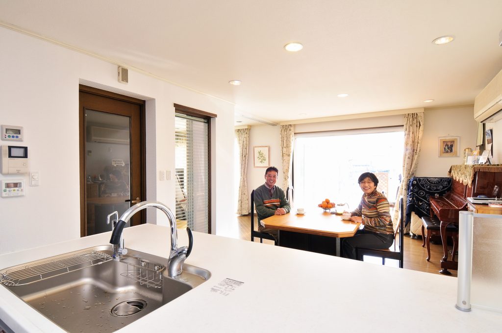 上尾市｜開放感あふれる対面キッチンへ！L字型キッチンからの大変