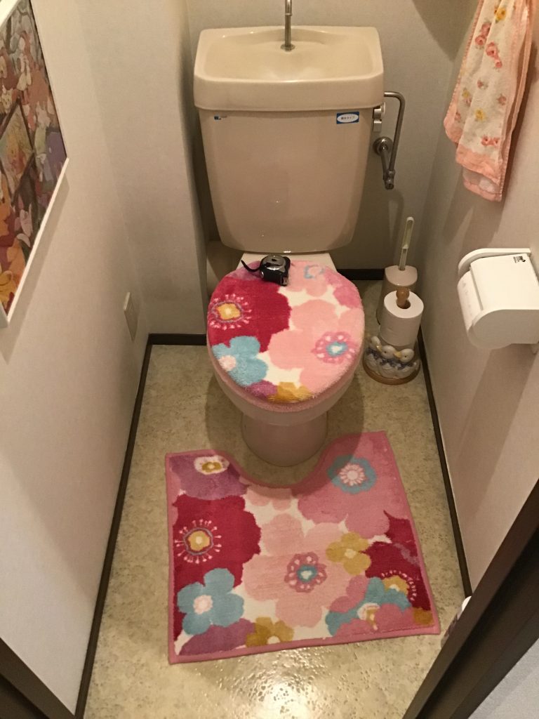 上尾市｜トイレリフォーム（LIXIL：アメージュZ）