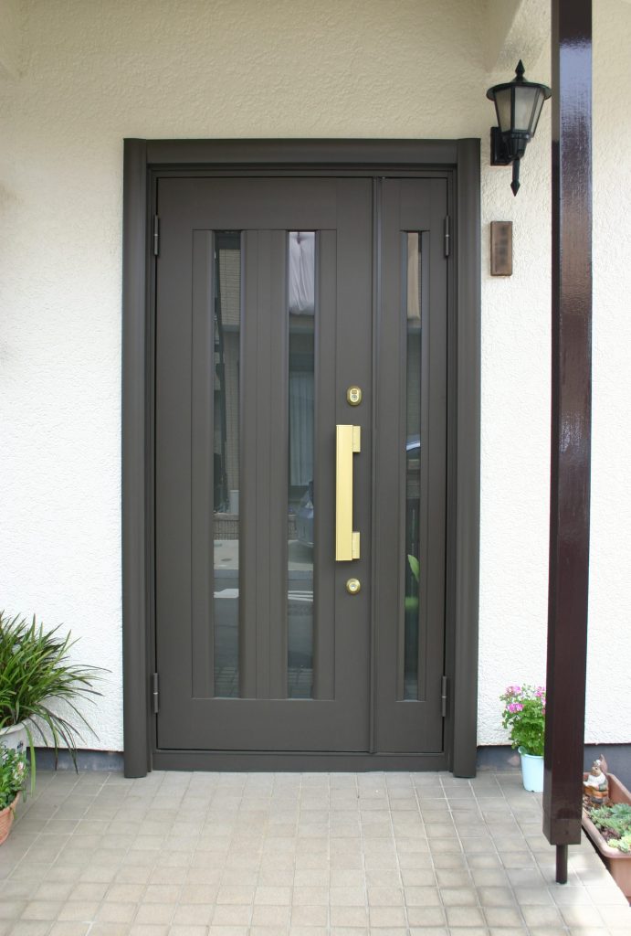 上尾市｜玄関ドアリフォーム