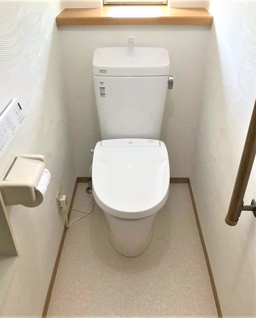 上尾市｜トイレリフォーム（LIXIL：アメージュZ）