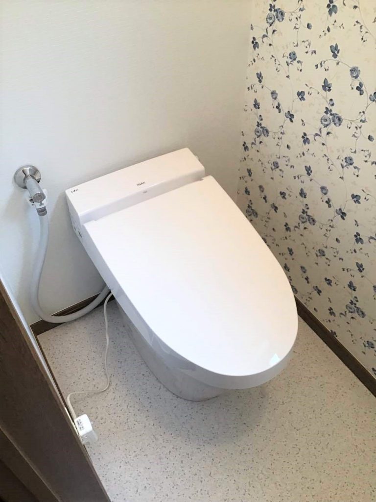 上尾市｜トイレリフォーム（LIXIL：サティス）