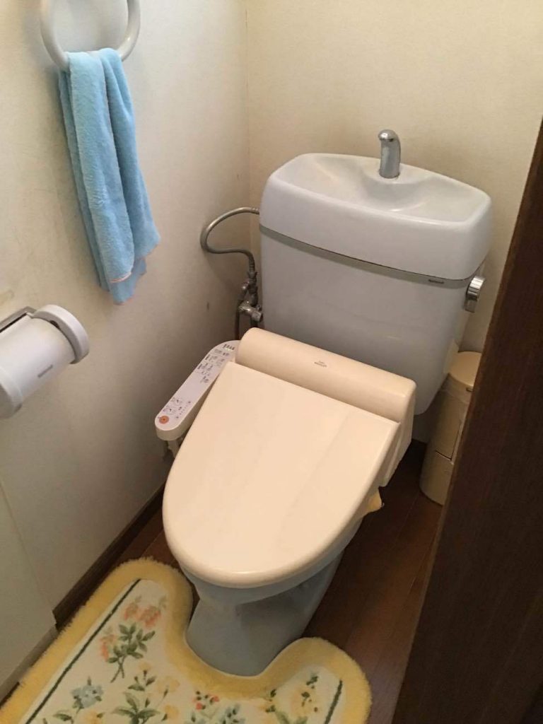 上尾市｜トイレリフォーム（LIXIL：リフォレ）