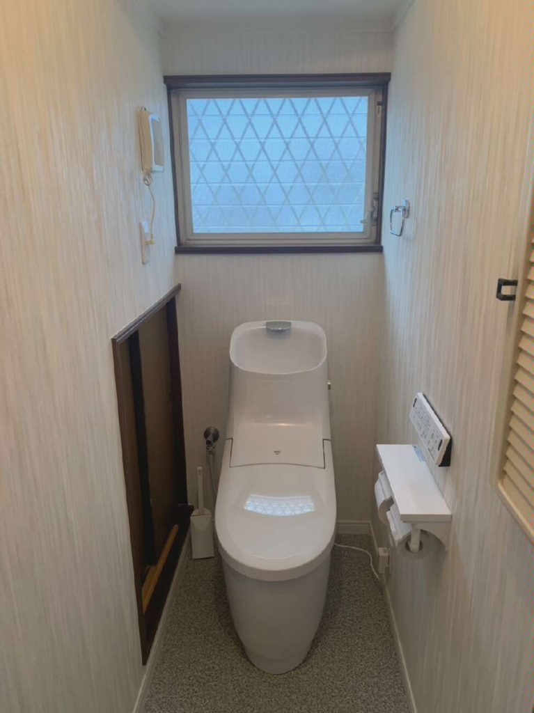 上尾市｜トイレリフォーム（LIXIL：プレアスHS）