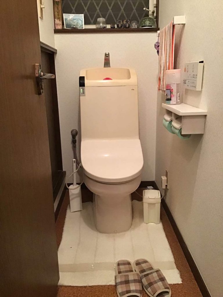 上尾市｜トイレリフォーム（LIXIL：プレアスHS）