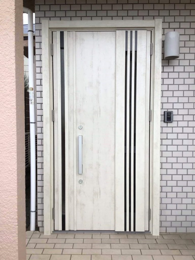 上尾市｜玄関ドアリフォーム