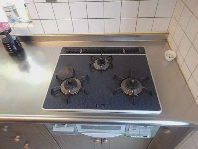 上尾市｜Wサポートシンクで家事効率アップ！快適なリシェルキッチンへリフォーム（LIXIL：リシェル）