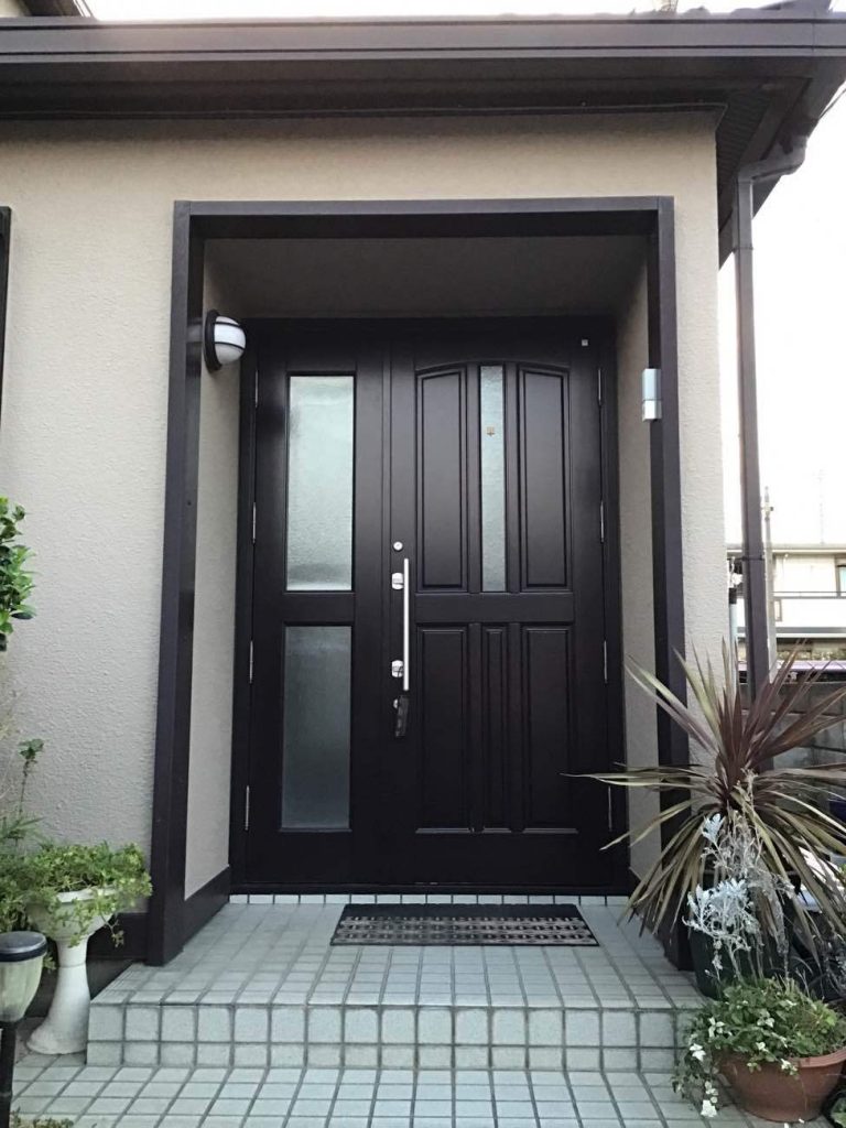 桶川市｜玄関ドアリフォーム（LIXIL：リシェント）