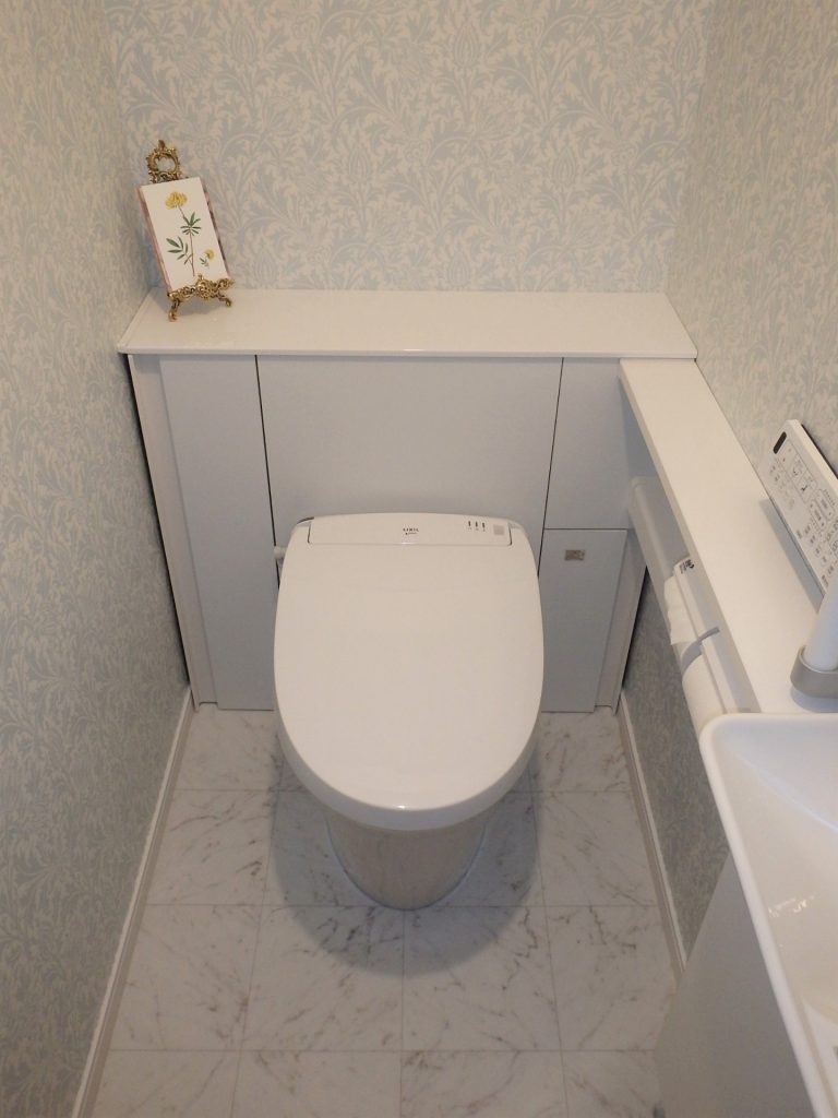 鴻巣市｜トイレリフォーム（LIXIL：リフォレＬ型）