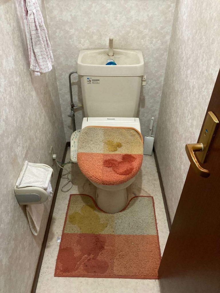 上尾市｜トイレリフォーム（LIXIL：リフォレ）