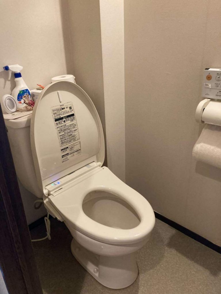 上尾市 | トイレリフォーム（TOTO：ピュアレストMR）