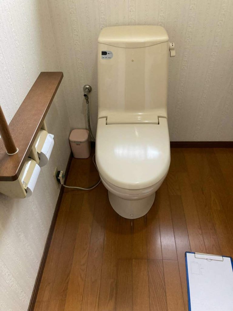 鴻巣市 | トイレリフォーム（LIXIL：サティス）