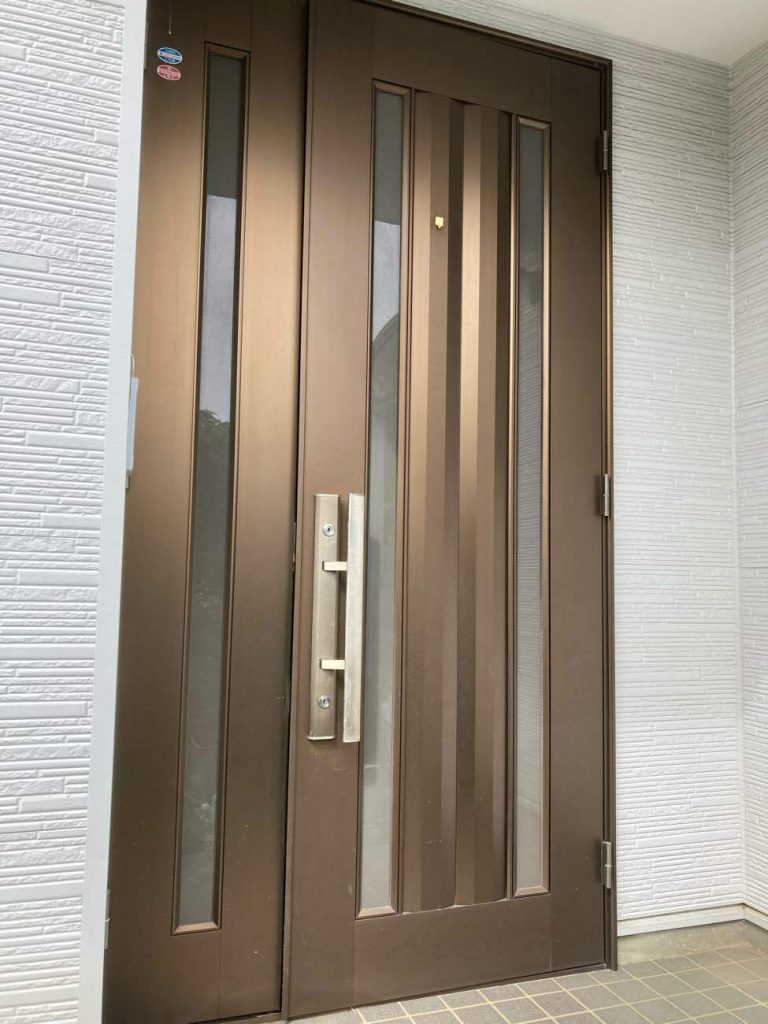 上尾市 | 玄関ドアリフォーム（LIXIL：リシェント）