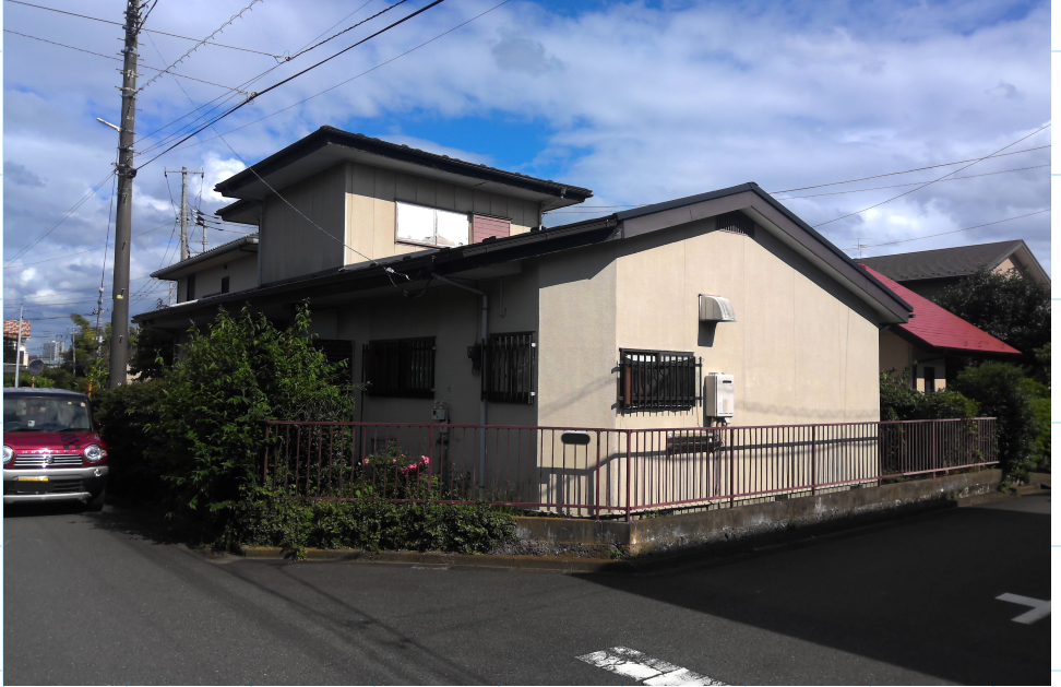 上尾市 | 外壁塗装リフォーム：屋根塗装・雨樋交換・軒天張替え