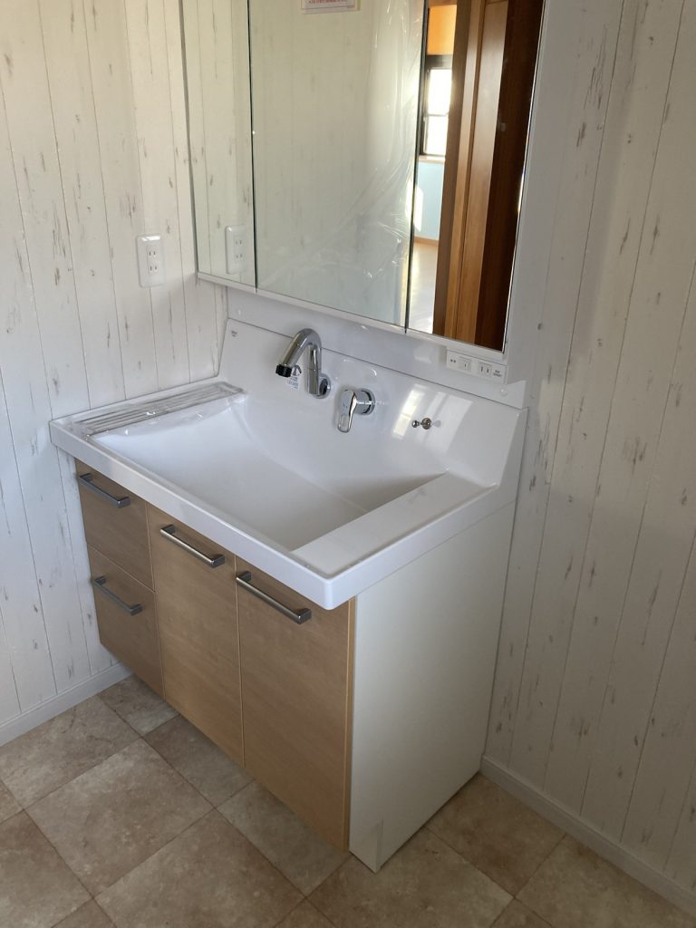 上尾市｜水廻り・内装リフォーム　～お家全体が新築のような輝きに！水廻り一新で叶える、大満足の快適リノベーション～(リクシル：ノクト・リデア)