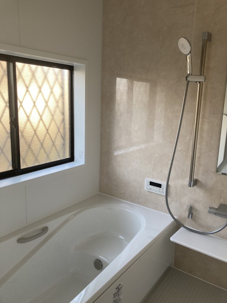 上尾市｜浴室リフォーム　～冬でも暖かい浴室を実現！リデアで叶える快適で安心なバスタイム～(リクシル：リデア)