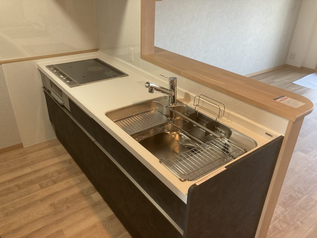 鴻巣市｜LDKリフォーム　～理想の住まいをトータル実現！家族が自然と集う開放的なLDK空間へ～(リクシル：ノクト)