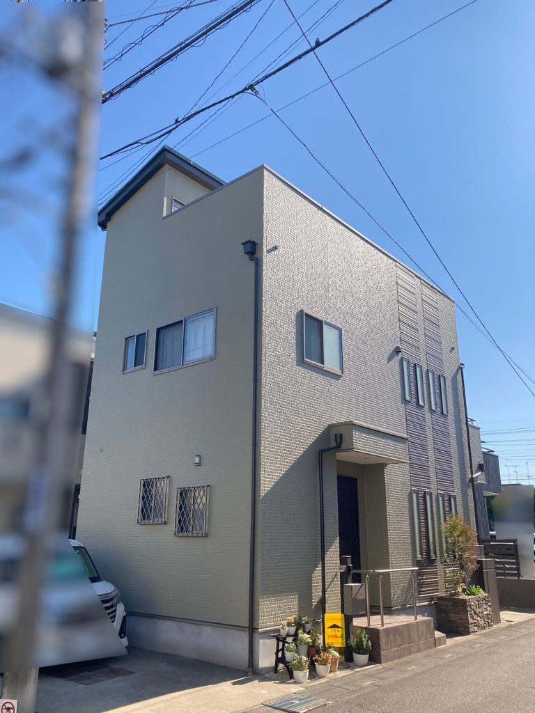 上尾市｜外壁・屋根塗装　～住まいの美観を長期間キープ！高耐候塗装で叶える安心の住環境～(アステック：リファインSI)