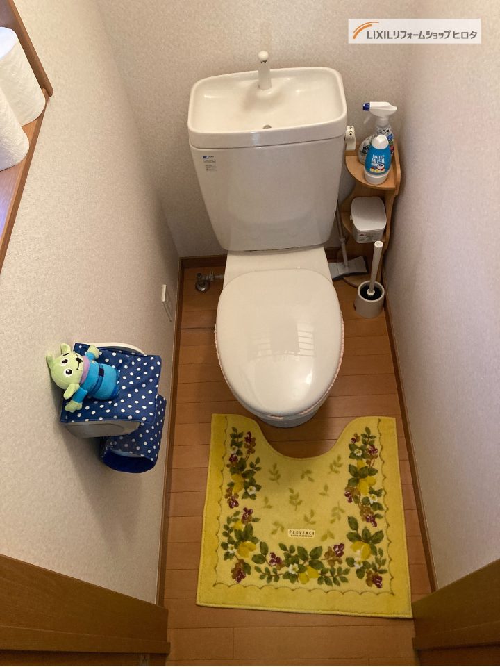 さいたま市｜トイレリフォーム　～3年越しの決断で理想が実現！掃除のしやすさに大満足の空間～(リクシル：フロートトイレ)