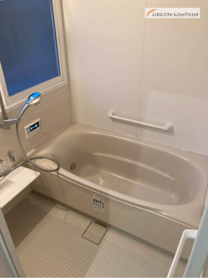 上尾市｜浴室リフォーム　～暗い・寒いを一新！最新バスルームで叶える快適＆明るい浴室空間～(リクシル：リデア)