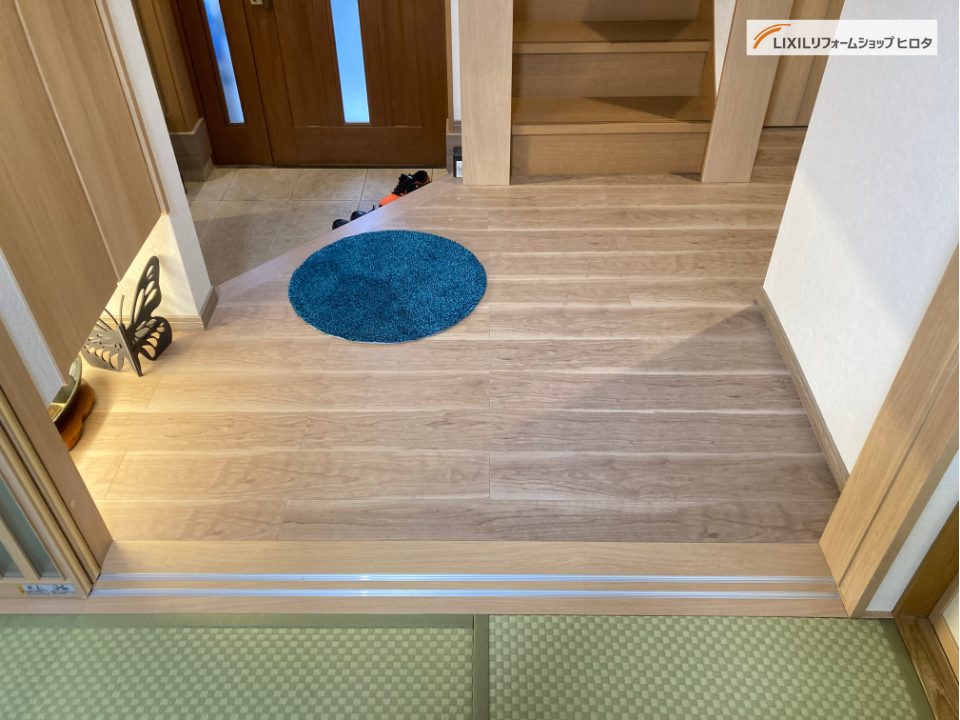 上尾市｜内装リフォーム　～間接照明が彩る贅沢な空間。開放感あふれる玄関と和室のこだわりリノベ～