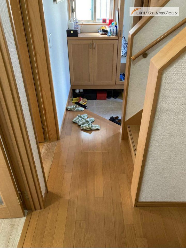 上尾市｜内装リフォーム　～間接照明が彩る贅沢な空間。開放感あふれる玄関と和室のこだわりリノベ～