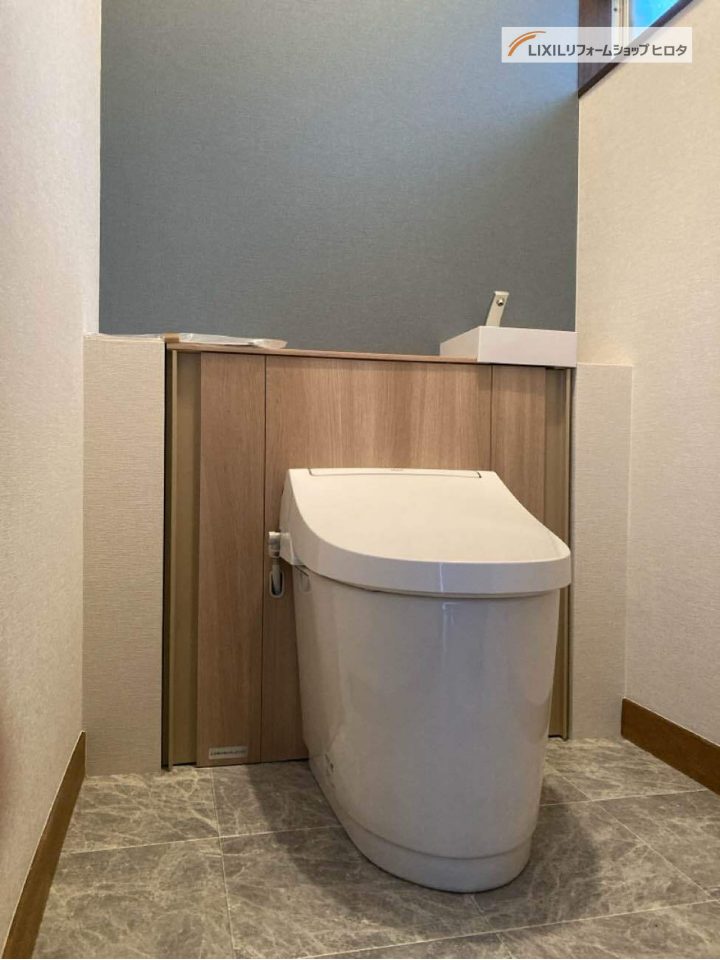 上尾市｜トイレリフォーム～信頼と安心で叶えた快適空間～（リクシル：Jフィット）