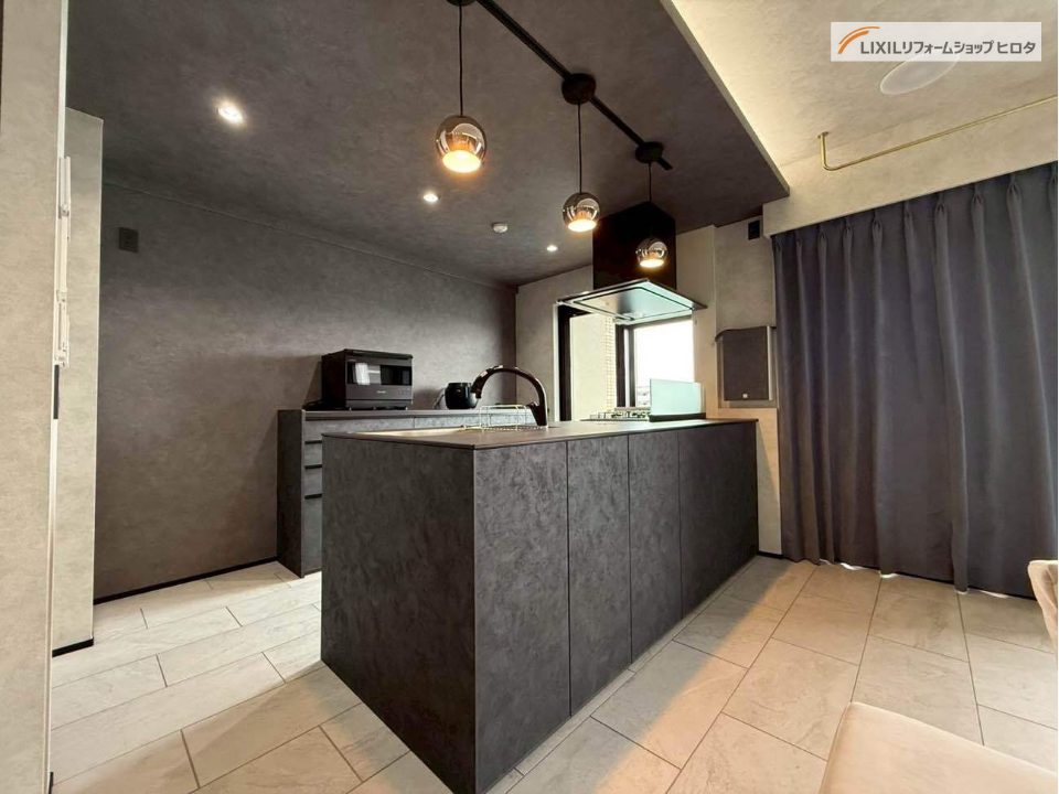 鴻巣市｜キッチンリフォーム　～＋αの上質感で理想の料理空間へ～（リクシル：リシェル）