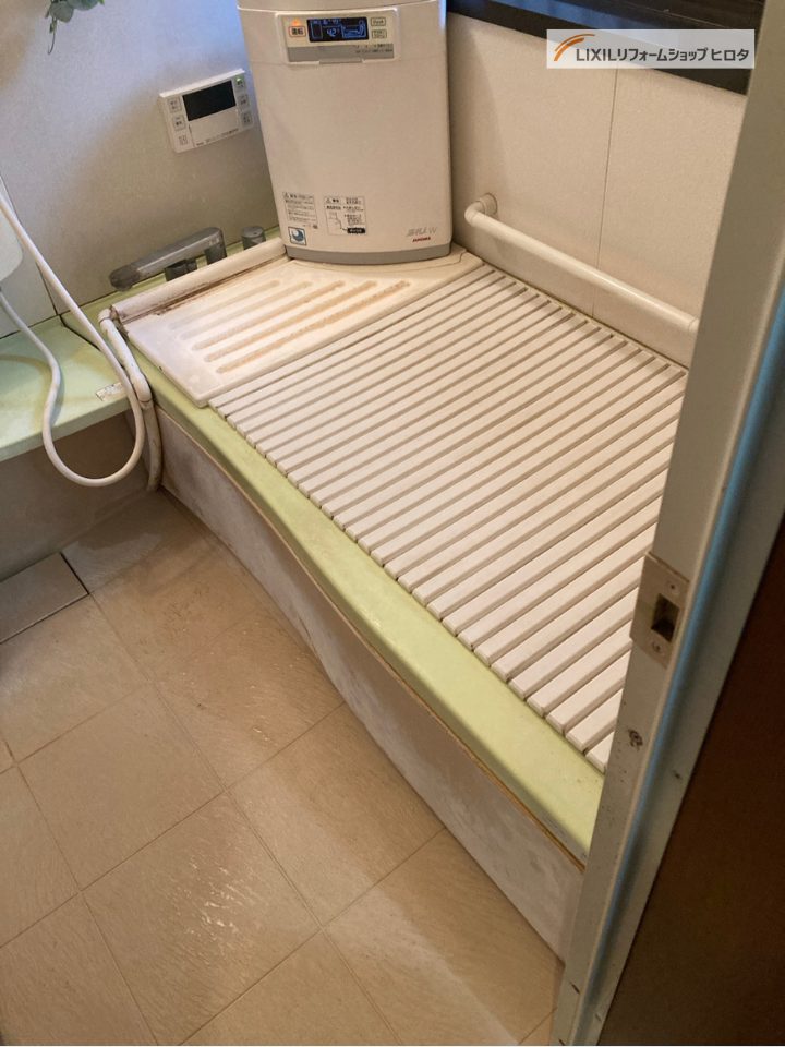 上尾市｜浴室リフォーム　～お湯が冷めにくく掃除もラクな快適バスルーム～（リクシル：リデア）