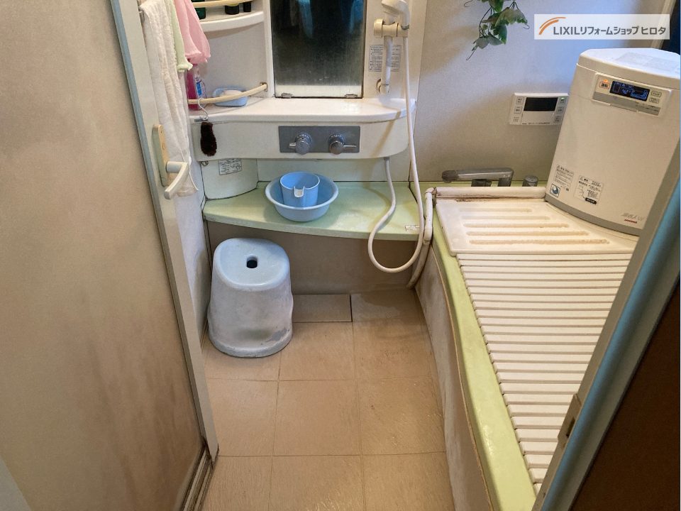 上尾市｜お湯が冷めにくく掃除もラクに♪最新バスルームで快適な暮らしへ（リクシル：リデア）